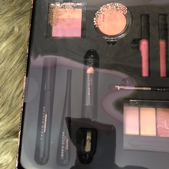 Paris Hilton Waiting For Tonight Palette - Picture 5 of 8